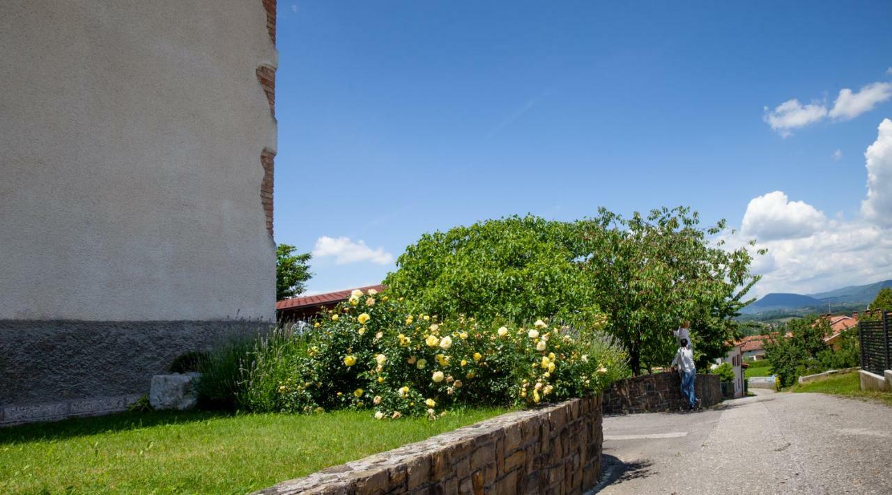 Hiska Pod Krasom Villa Rence Dış mekan fotoğraf