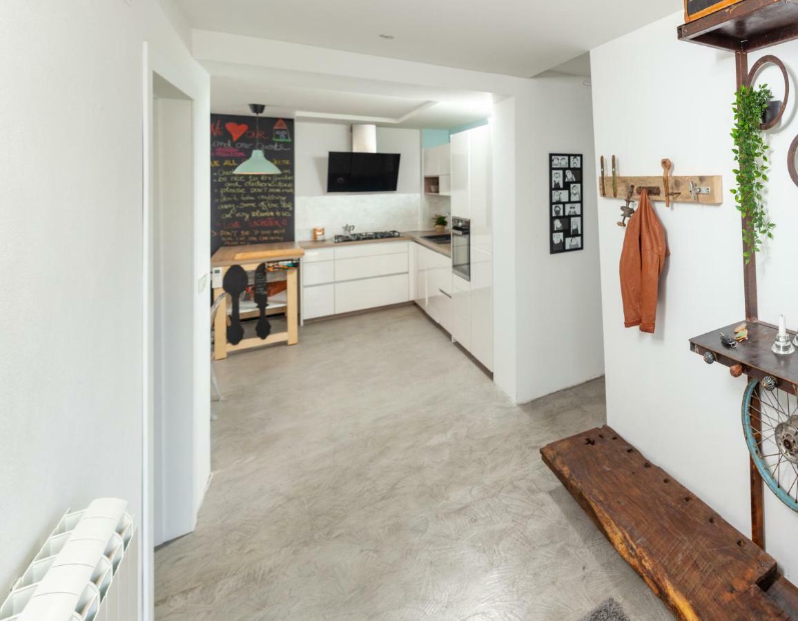 Hiska Pod Krasom Villa Rence Dış mekan fotoğraf